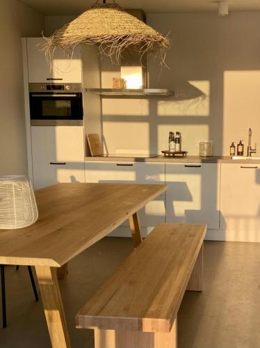Dapur atau dapur kecil di Spacious Waterfront Family Gem