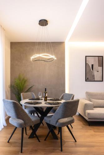 The five star apartment-Tsimiski street