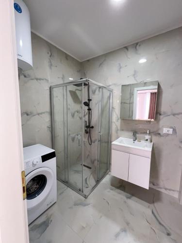 Ένα μπάνιο στο Boulevard Apartment