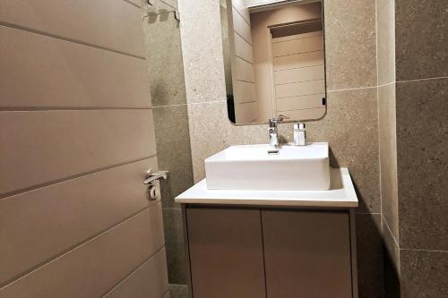 Ένα μπάνιο στο Unit 208 Zimbali Boulevard Edge