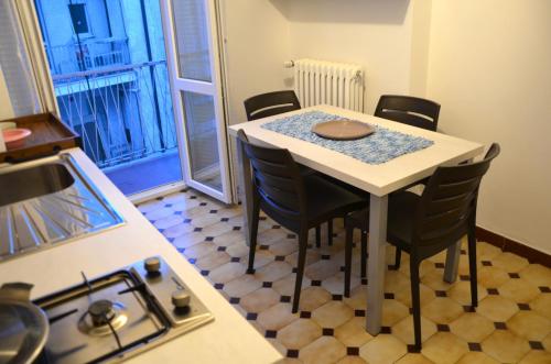 Fotografie z fotogalerie ubytování Appartamento Movie nel centro storico di Asti v destinaci Asti