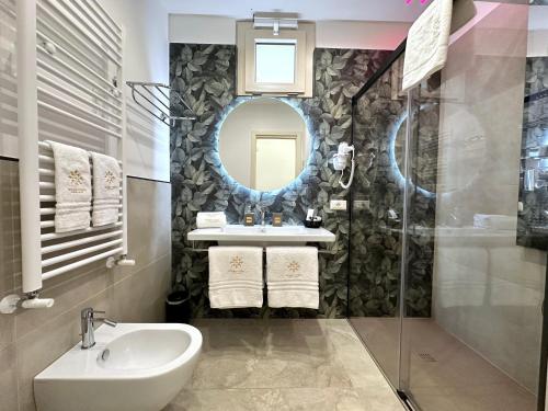 Bilik mandi di Good Vibes Luxury Rooms