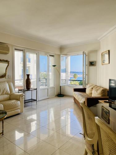 Splendide appartement face Croisette - SOU3528
