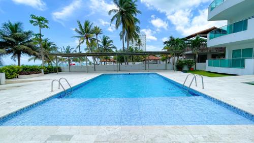 Bazén v ubytování Hermoso Apartamento Frente al Mar 3 Habitaciones TR12 nebo v jeho okolí