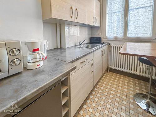 Η κουζίνα ή μικρή κουζίνα στο Balcon, Vue dégagée & Proche gare