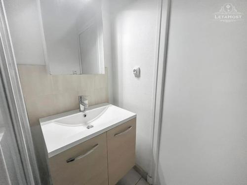 Ένα μπάνιο στο Balcon, Vue dégagée & Proche gare