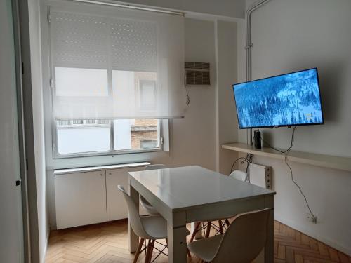 Excelente departamento en Retiro