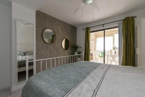 Castle Harbour 34 - One Bed
