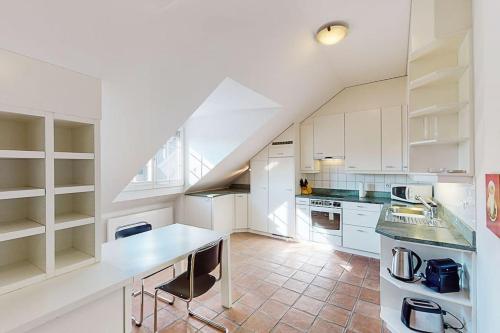 Maisonette Penthouse in Old Town - UZ10