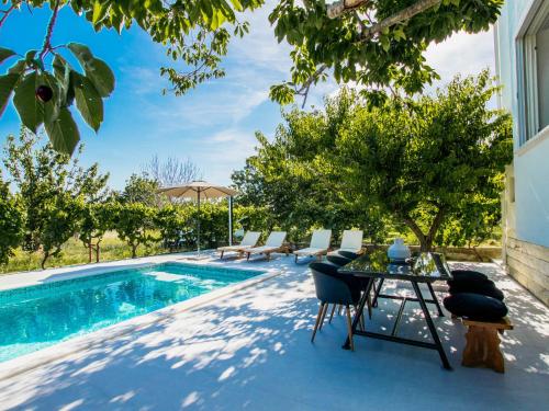 Holiday Home Kastel Mila by Interhome