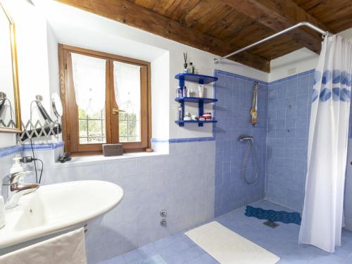 Apartment Casa Orai Mountain View by Interhomeにあるバスルーム