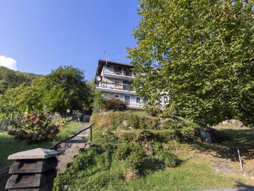 Apartment Casa Orai Mountain View by Interhomeにある庭
