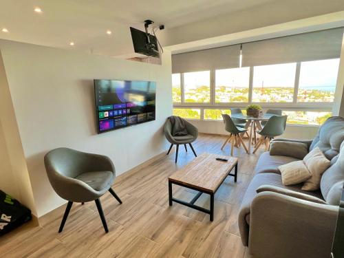 MARBELLA BEACHFRONT - Beachside apartment with stunning sea views