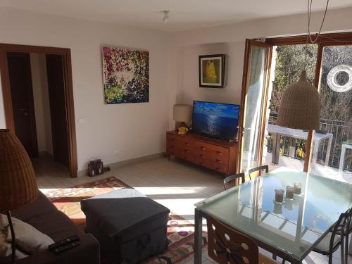 Casa Gelsominoにあるテレビまたはエンターテインメントセンター