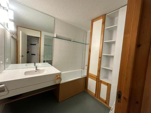 Appartement fonctionnel au coeur de la station, vue sur pistes