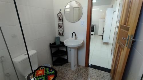 Phòng tắm tại Casa na Praia Recanto da Sereia