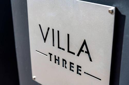 Sijil, anugerah, tanda atau dokumen lain yang dipamerkan di FourVillas with Private Magnesium Pool 3 min to the Beach & Dive Rinse Tank