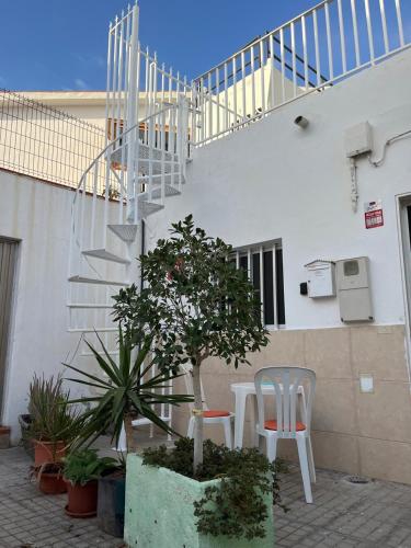 Quiet apartment with terrasa 5 min Playa Los Cristianos