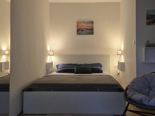 Milestone Studio apartment