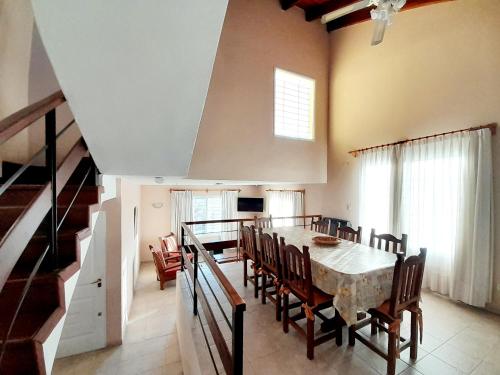 Kuchyň nebo kuchyňský kout v ubytování AlquileresVGB - La Amarella