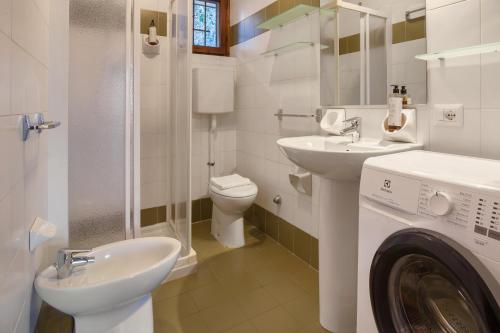 Et badeværelse på Watercolor Loft