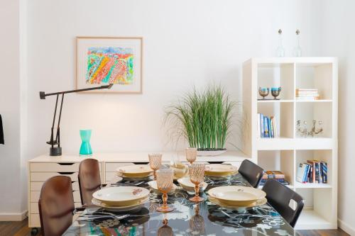 C92 - Rustic Two Bedrooms Apartment with Terrace