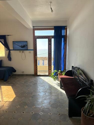 TV a/nebo společenská místnost v ubytování Jara Cimrman surf house