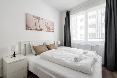 Corviana Apartments with balcony 1082 Budapest, Corvin sétány 7 kép - 3