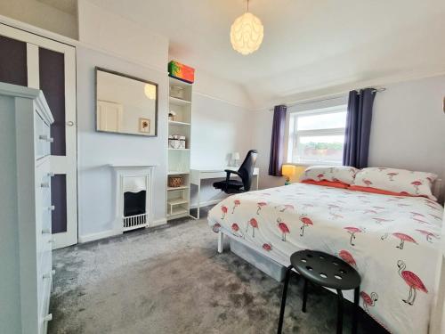 Luckwell Cottage two bedroom photo 7