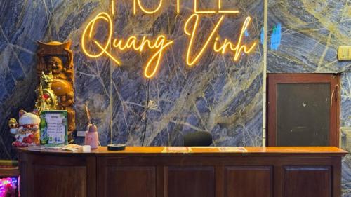 Lounge nebo bar v ubytování Quang Vinh Hotel