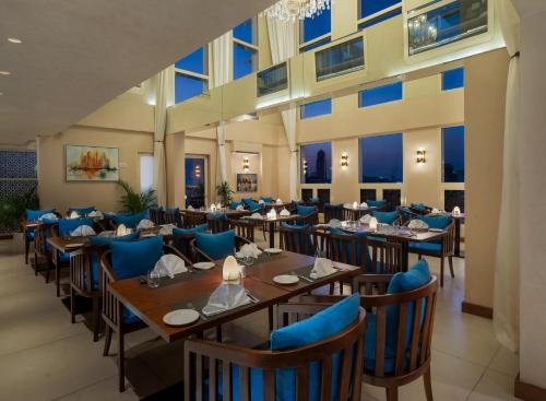 Restoran atau tempat lain untuk makan di DoubleTree by Hilton Dubai Al Jadaf