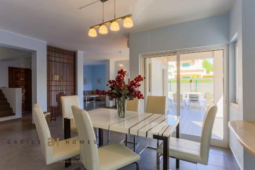 Villa Oriente - Greice Homes