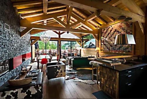 Chalet grandiose au pied des pistes de Morzine - Vue imprenable