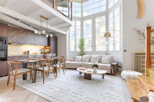 Duplex à deux pas des Champs Elysée