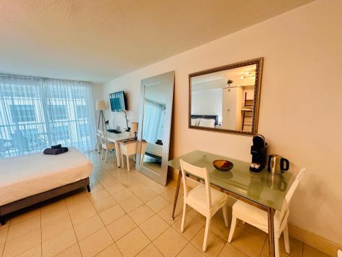 Η κουζίνα ή μικρή κουζίνα στο The Stay At Brickell Club