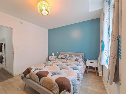 T2 avec cour le st amand, 3pers, 2 lit, wifi