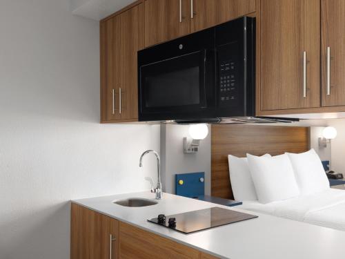 Gallery image of Microtel Inn & Suites by Wyndham Tracy in Tracy