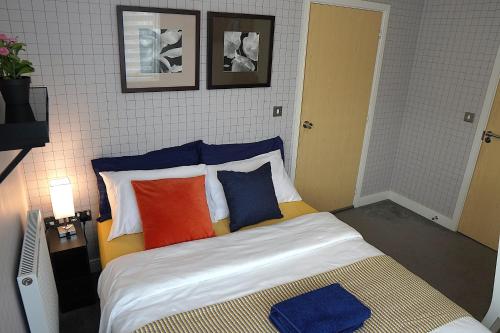 Luxury Rooms - Pick a Room - Free Parking & Kitchen Access, Near Etihad Stadium, The Coop Live & Piccadilly Station, Manchester photo 29