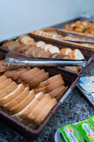 Jídlo v hotelu nebo okolí