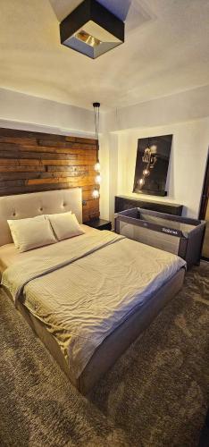 Kama o mga kama sa kuwarto sa Eclipsei ApartHotel