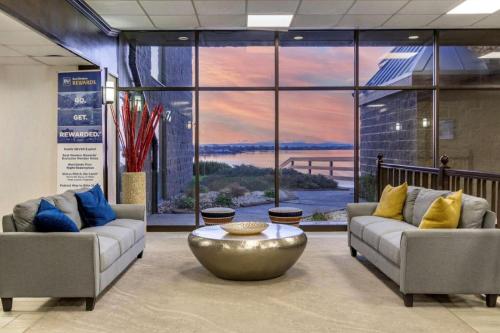 Gallery image of Best Western Plus Lake Front Hotel in Moses Lake