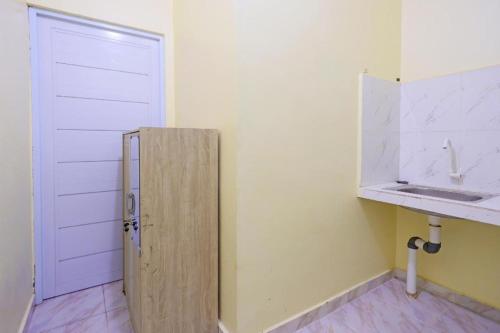 Fotografie z fotogalerie ubytování OYO 91974 Alfisal Syariah v destinaci Pulau Sembakau Besar