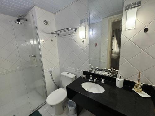 Bilik mandi di Flat Hotel Univer Pamplona Paulista Jardins com garagem ótima localização 1103