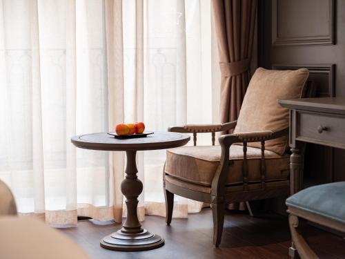 Posezení v ubytování Azalea Sapa Hotel