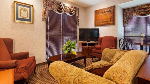 Μια τηλεόραση ή/και κέντρο ψυχαγωγίας στο Best Western Home Place Inn