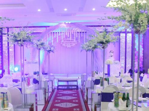 Ресторан / где поесть в Huu Nghi Hotel