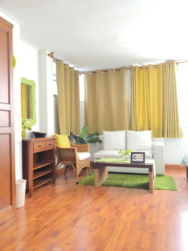Χώρος καθιστικού στο The Chan Vacation Home