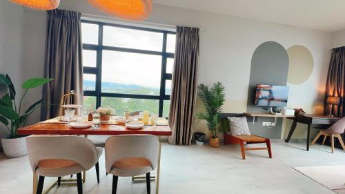Μια τηλεόραση ή/και κέντρο ψυχαγωγίας στο Mango House6-Highest floor I Biggest unit I SeaView I Waterfilter I Wifi-JQ