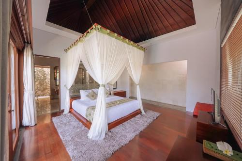 Katil atau katil-katil dalam bilik di The Kasih Villas & Spa