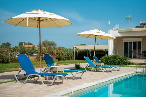 Nancy's budget villa with pool & Jacuzzi by "elite"